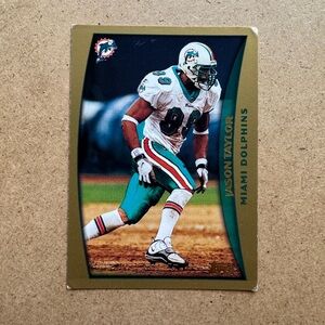 1998 Vintage Topps NFL Card - Jason Taylor #138 Miami Dolphins Defensive End